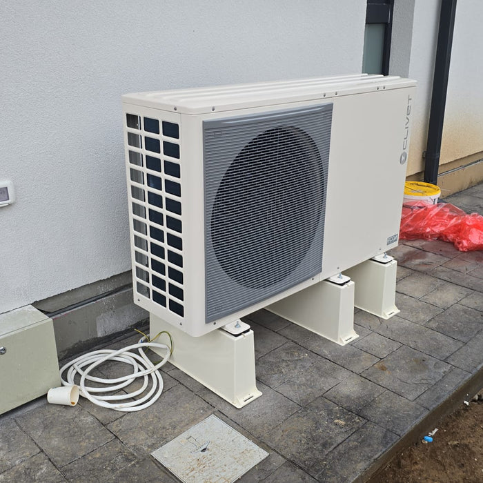 Instalare pompă de căldură Clivet R290 12kW trifazică în Dobroești, Ilfov – confort și eficiență pentru tot anul